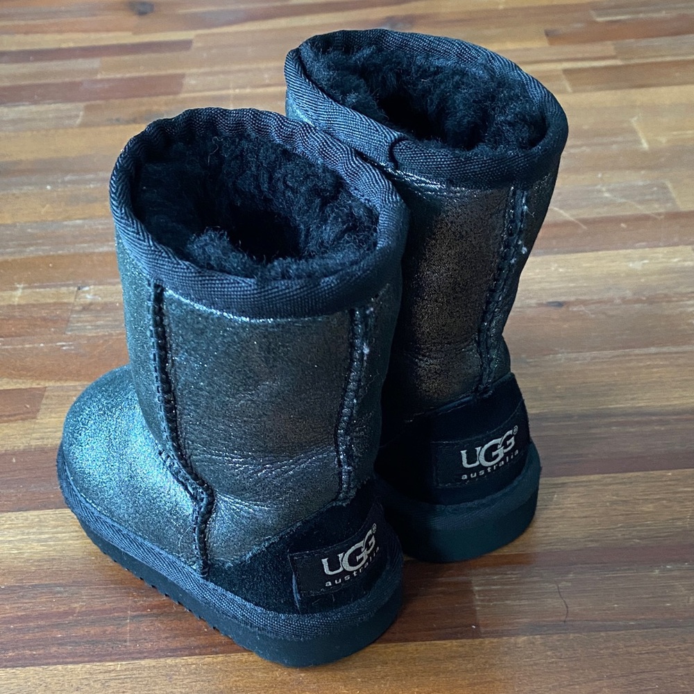 UGG Classic Black Sparkle Sheepskin Boots, Toddler 7c